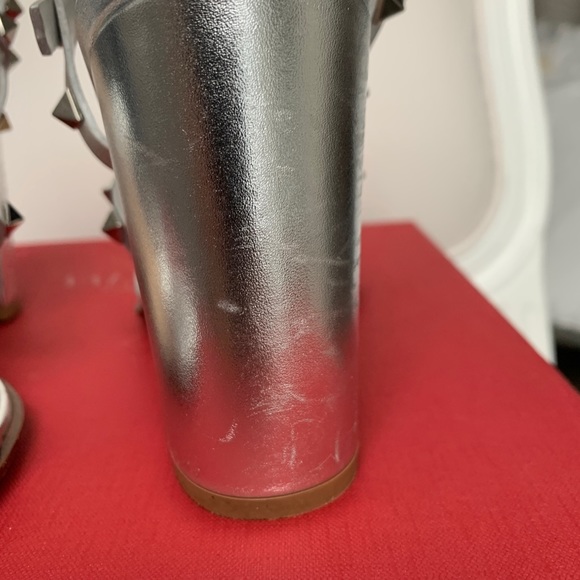 AUTHENTIC VALENTINO GARAVANI ROCKSTUD SANDALS - Picture 3 of 5